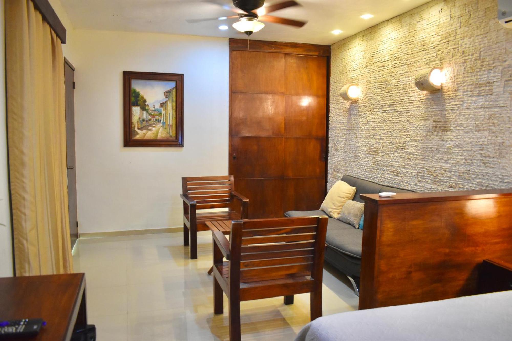 El Zaguan Colonial By Guruhotel Valladolid  Bagian luar foto