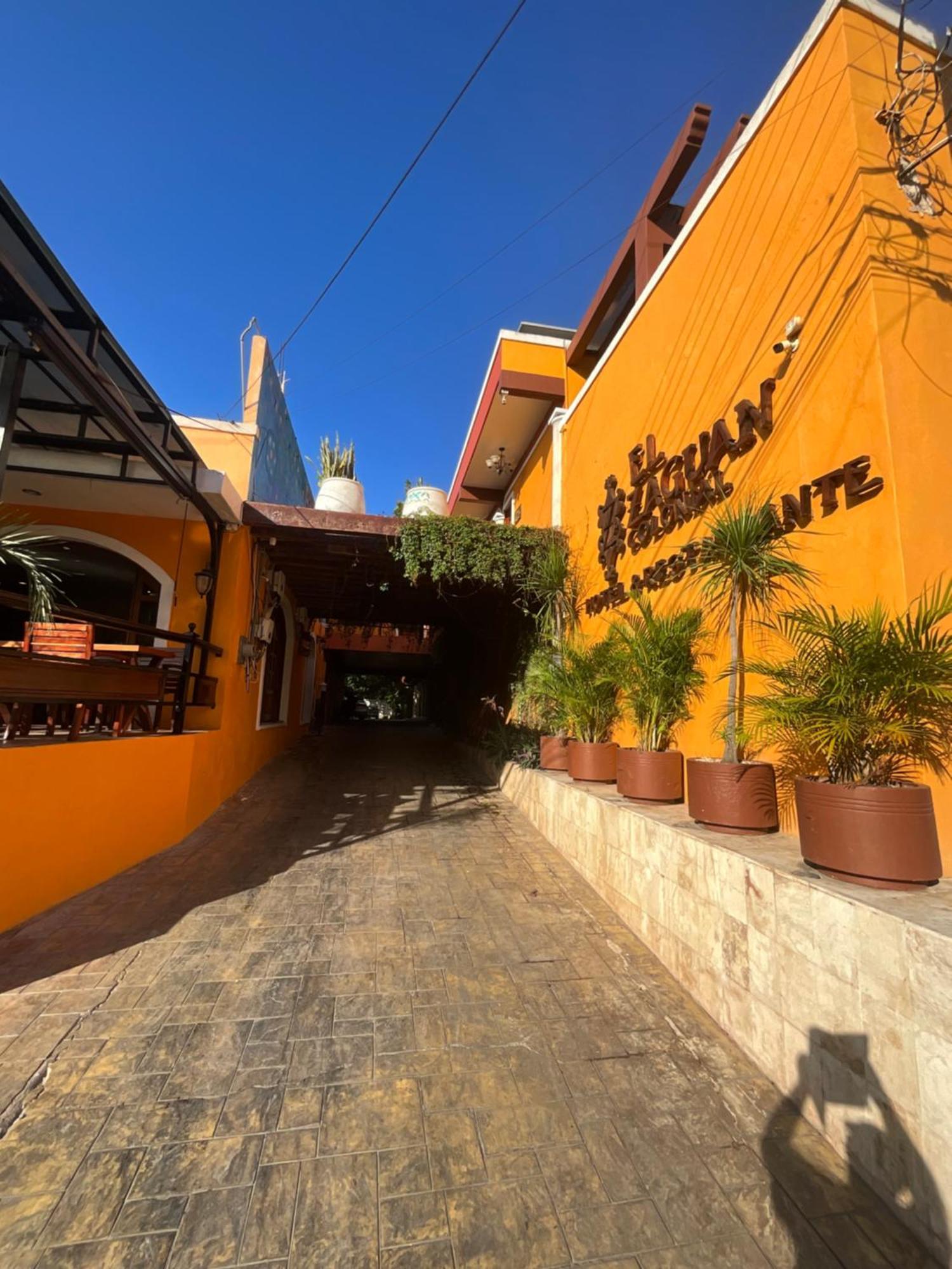 El Zaguan Colonial By Guruhotel Valladolid  Bagian luar foto
