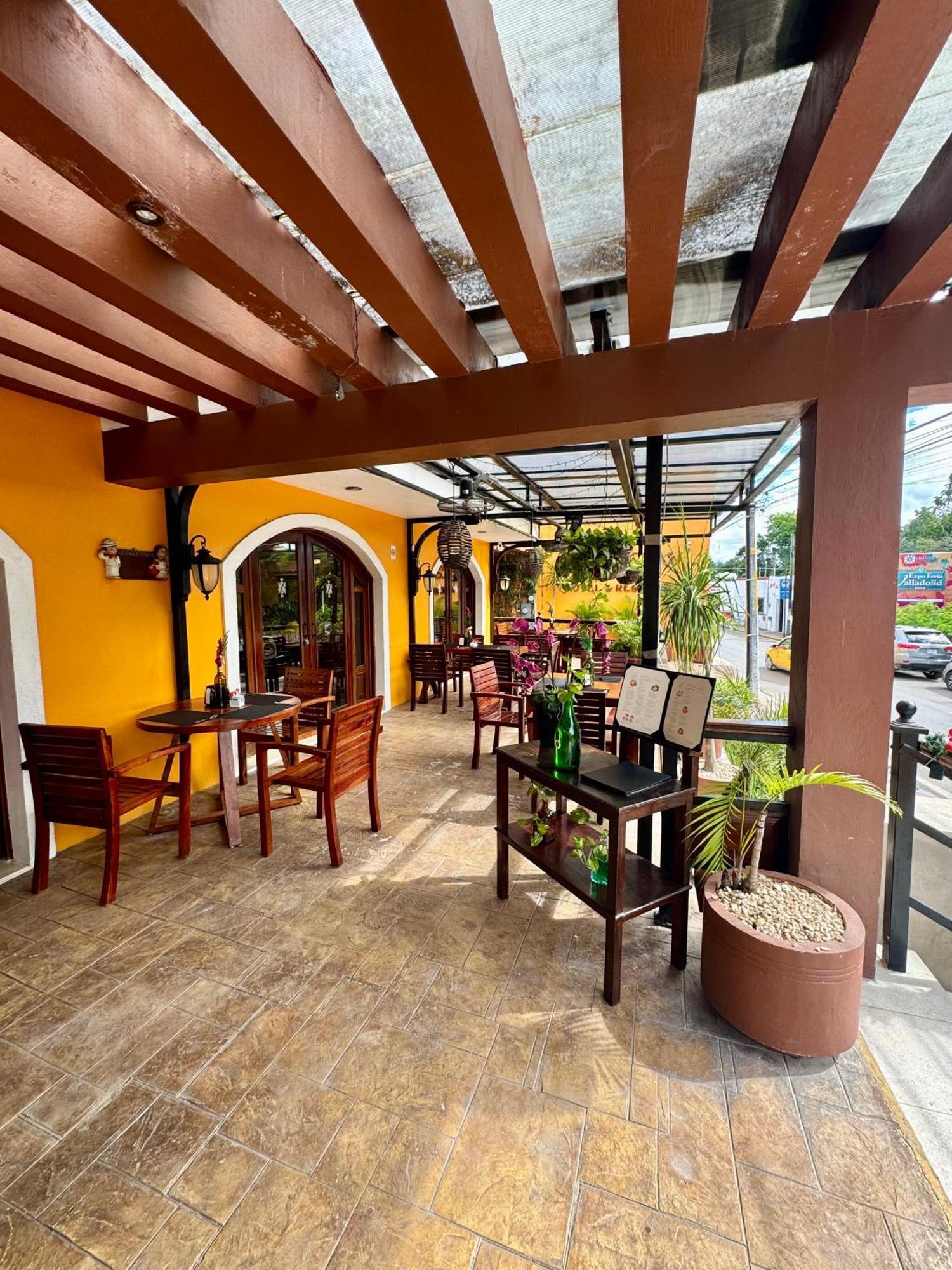 El Zaguan Colonial By Guruhotel Valladolid  Bagian luar foto