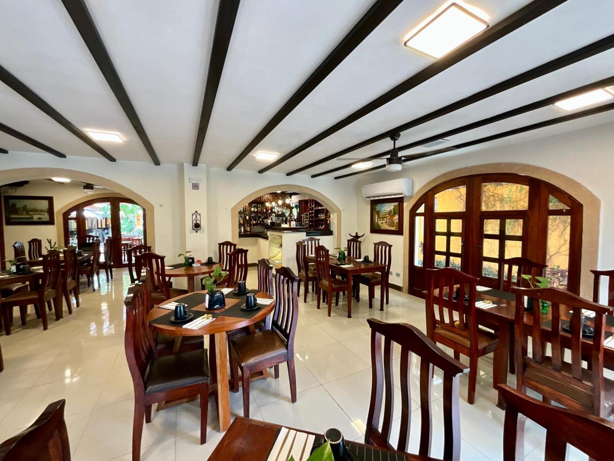 El Zaguan Colonial By Guruhotel Valladolid  Bagian luar foto